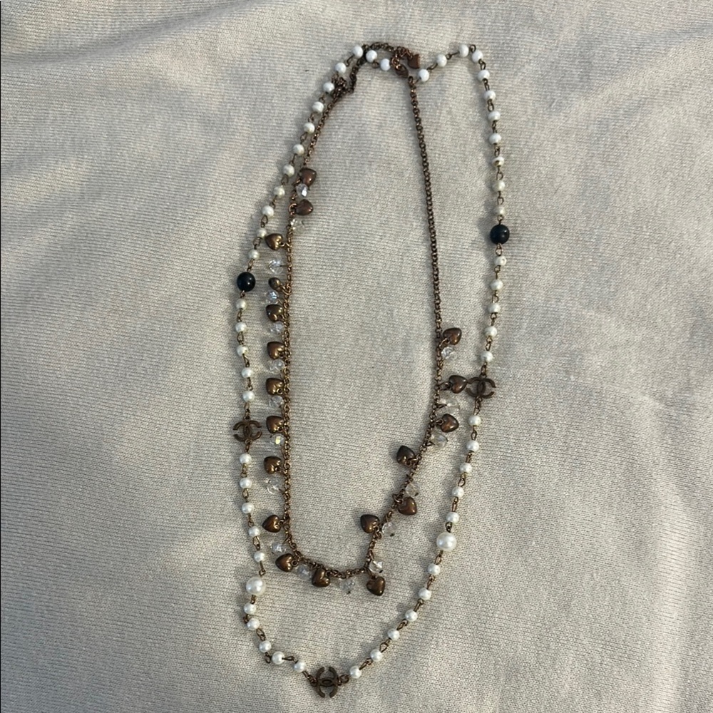 Elegant Pearl and Bronze Necklace